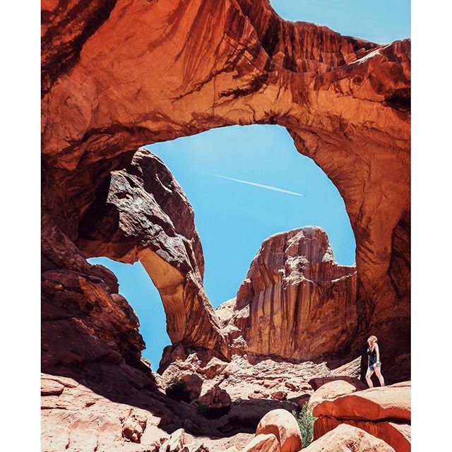 The appropriately named, Arches National Park. . #SOGknives #TakePoint #SOGadventurer